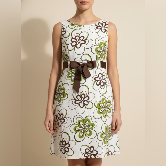 Dresses & Skirts - Jessica Howard Floral Sleeveless Dress with Brown Bow at Waist Size 6